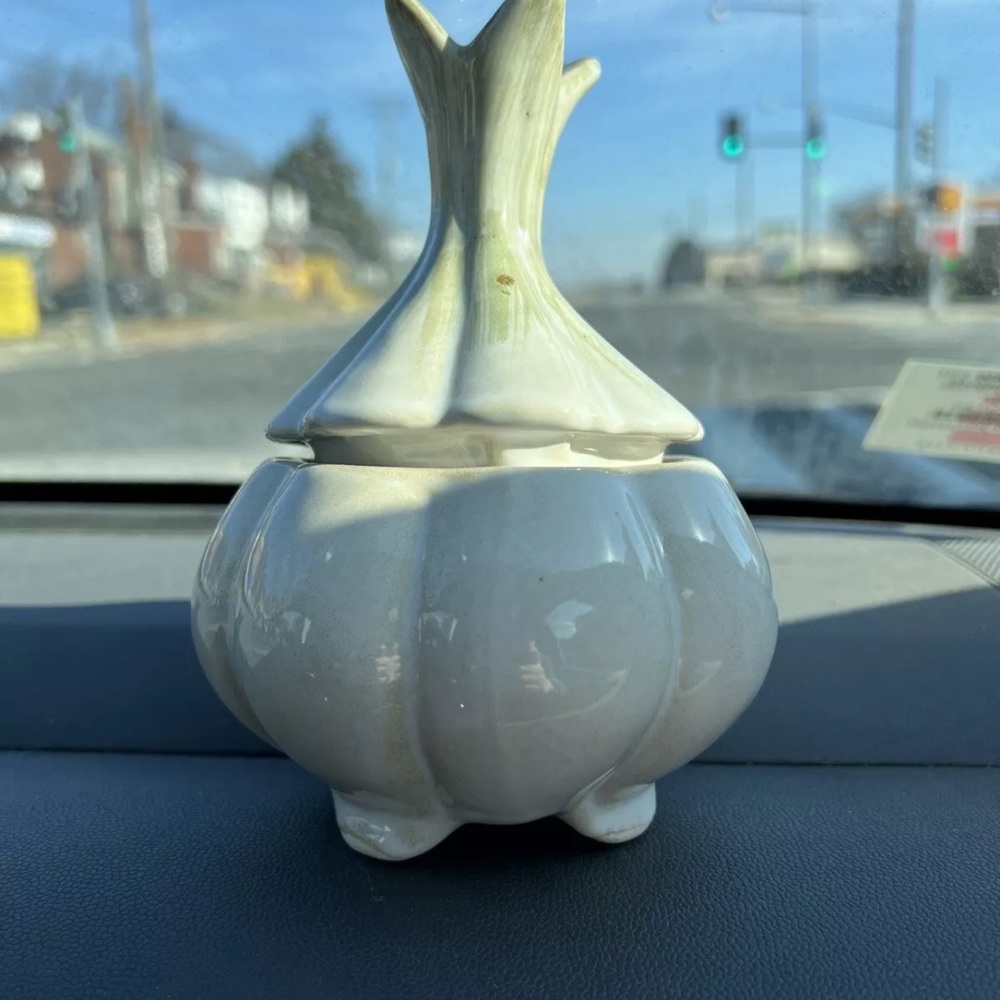 Vintage Garlic Bulb Holder 6 1/2'' X 5 1/2'' Or Possibly Candle Holder